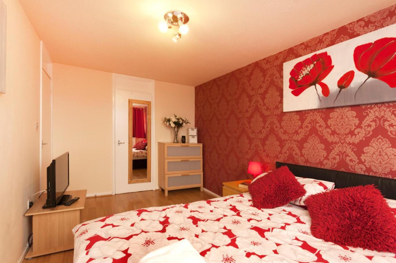 Victoria Centre Apartments In The Victoria Centre Shopping Centre - Nottingham City Centre - 24 Hour Access - Most Central Location, Kitchen - Sunday Check-Out 1Pm - Opposite Hilton By Restaurants & Shops - Outdoor Parking Cars Or Vans Five Pounds A Exterior foto