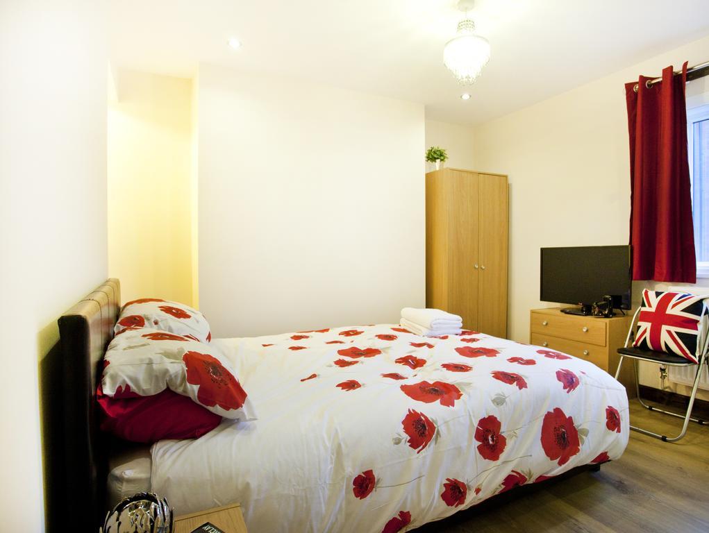 Victoria Centre Apartments In The Victoria Centre Shopping Centre - Nottingham City Centre - 24 Hour Access - Most Central Location, Kitchen - Sunday Check-Out 1Pm - Opposite Hilton By Restaurants & Shops - Outdoor Parking Cars Or Vans Five Pounds A Quarto foto