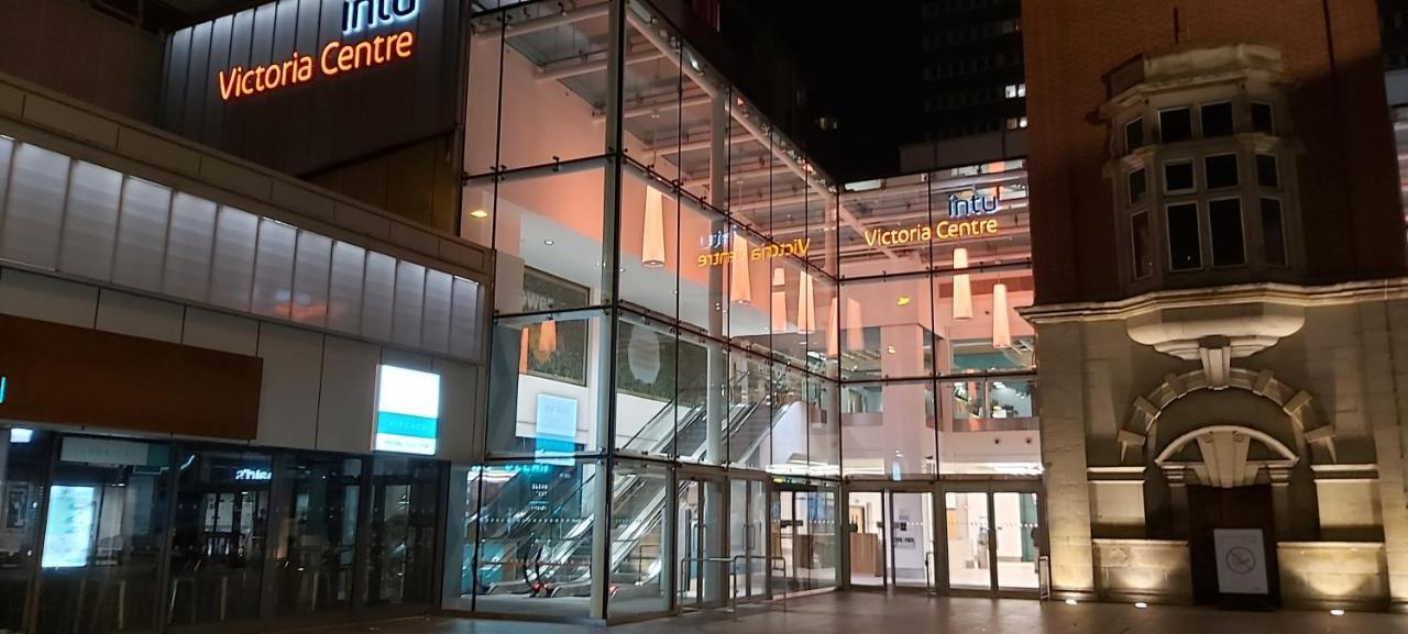 Victoria Centre Apartments In The Victoria Centre Shopping Centre - Nottingham City Centre - 24 Hour Access - Most Central Location, Kitchen - Sunday Check-Out 1Pm - Opposite Hilton By Restaurants & Shops - Outdoor Parking Cars Or Vans Five Pounds A Exterior foto